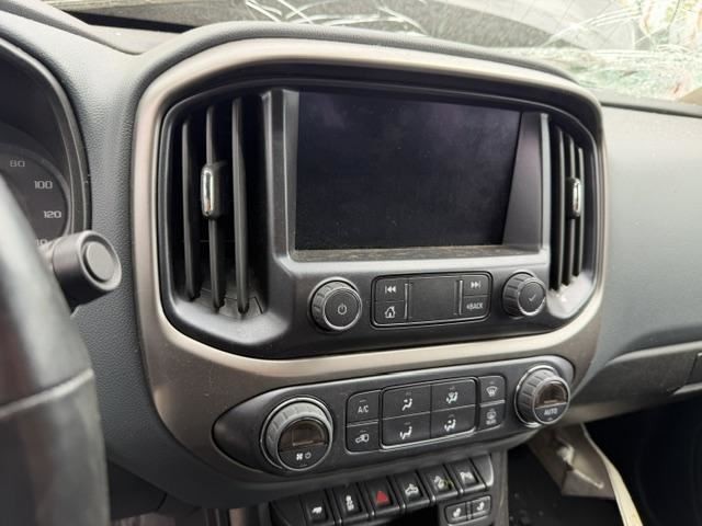 Audio Equipment Radio Control Panel With Screen Fits 18-22 CANYON 526485