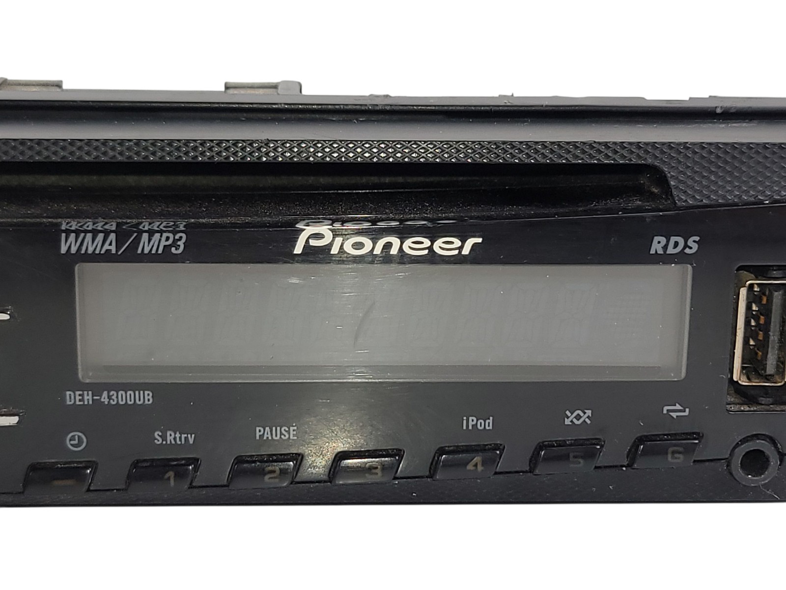 Pioneer DEH-4300UB Car Stereo CD Player USB AUX MP3 – UNTESTED / MISSING PLUG