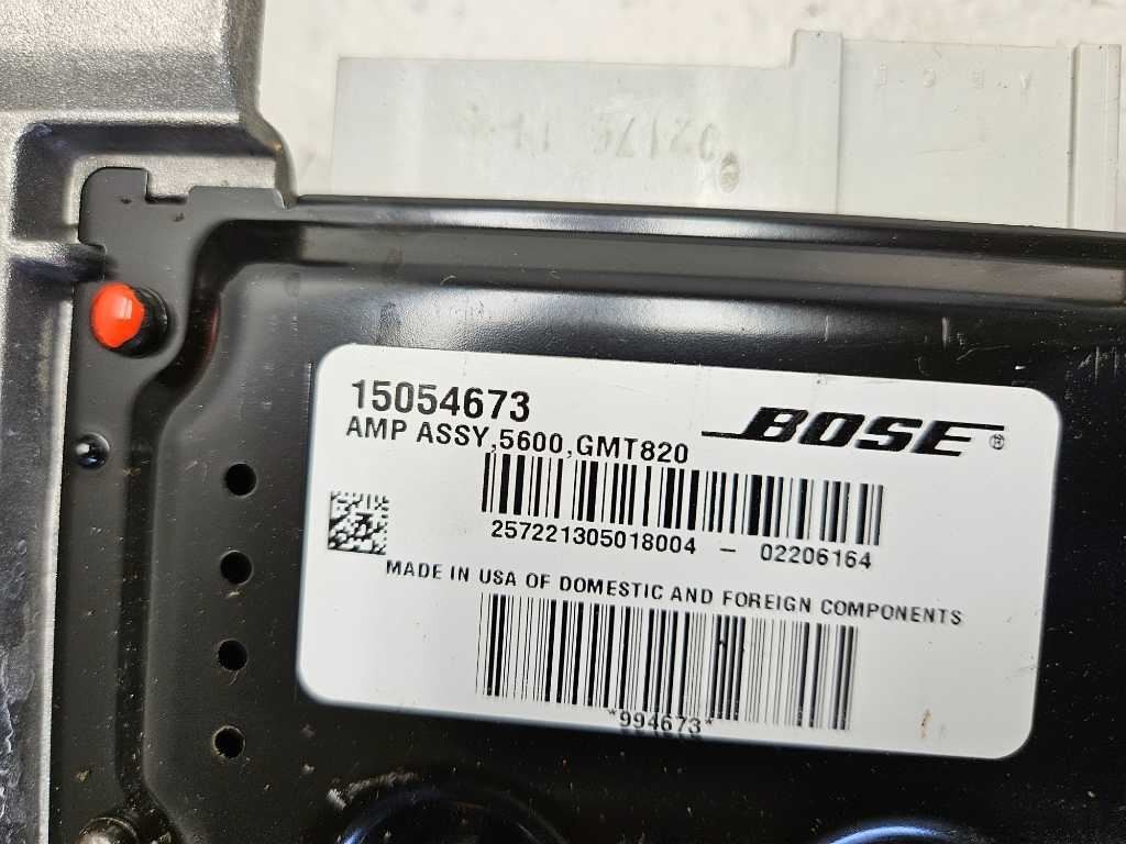 2003-2006 Chevy GMC Yukon Tahoe Suburban Radio Bose Amplifier OEM 3989