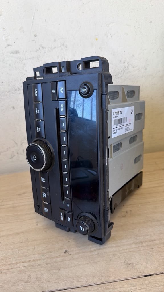 2011 Chevy Traverse LS AM/FM CD Radio Receiver Stereo Head Unit OEM GM H478