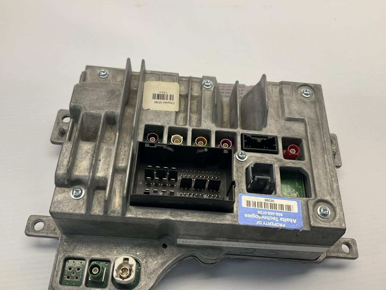 Chrysler VP4R Uconnect 4C Audio Equipment Radio Receiver Only Q