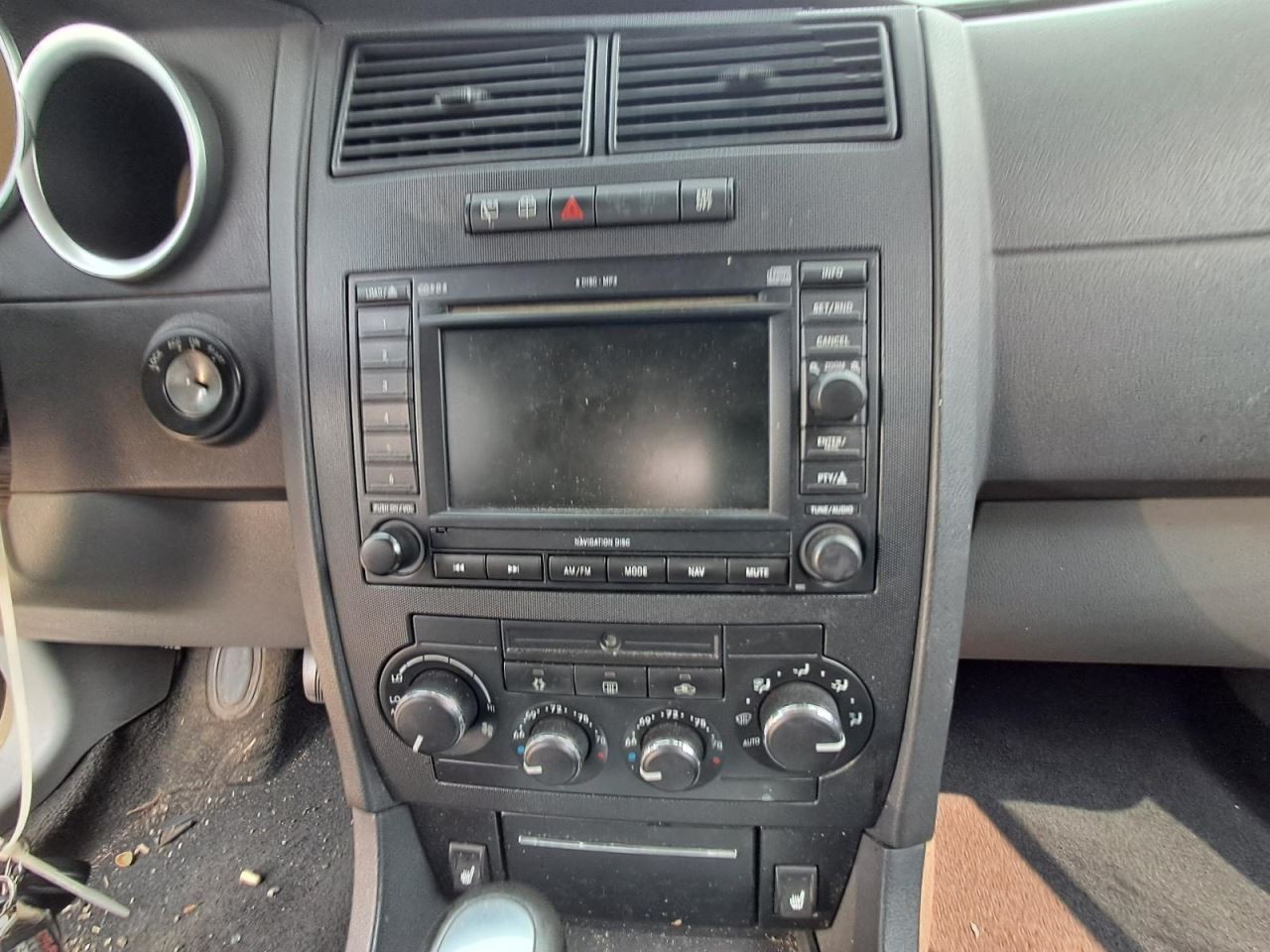 Audio Equipment Radio Display And Receiver Radio DVD Fits 05-07 300 3015454