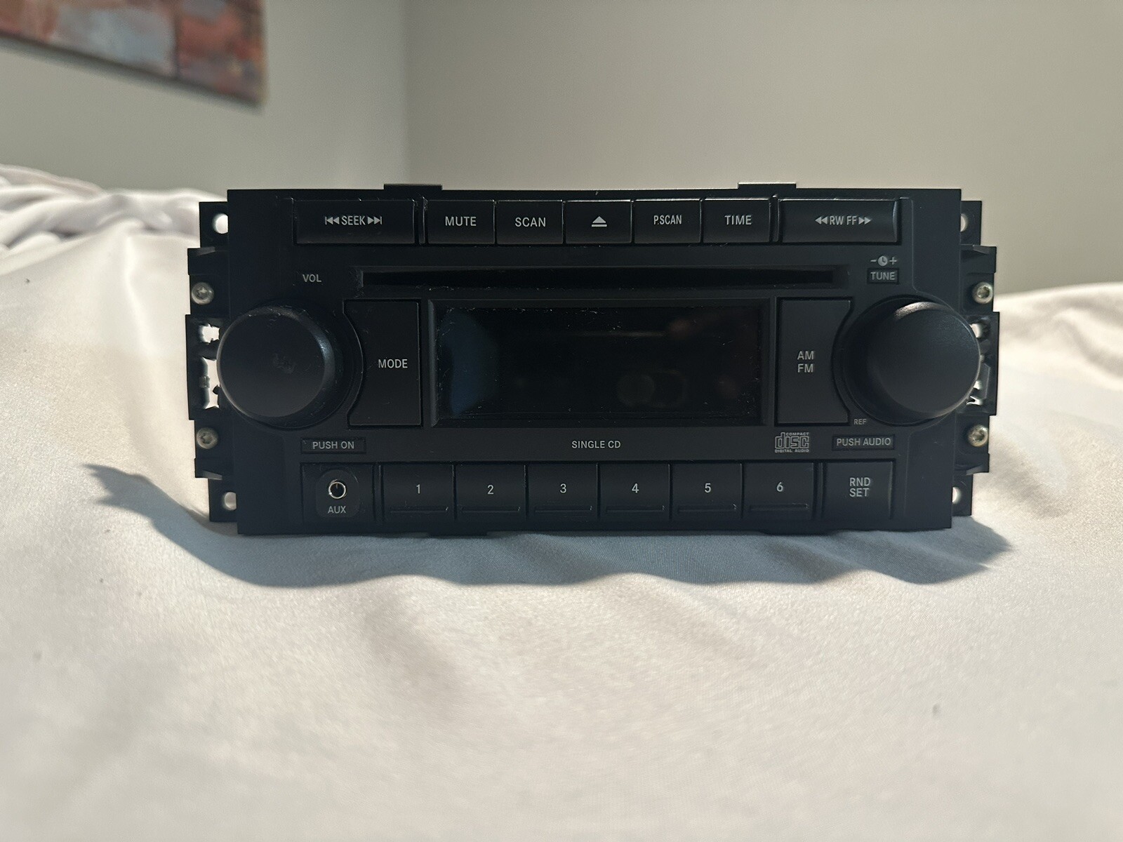 Radio Control Unit-AM/FM/CD Player(REQ) DODGE OEM ACCESSORIES