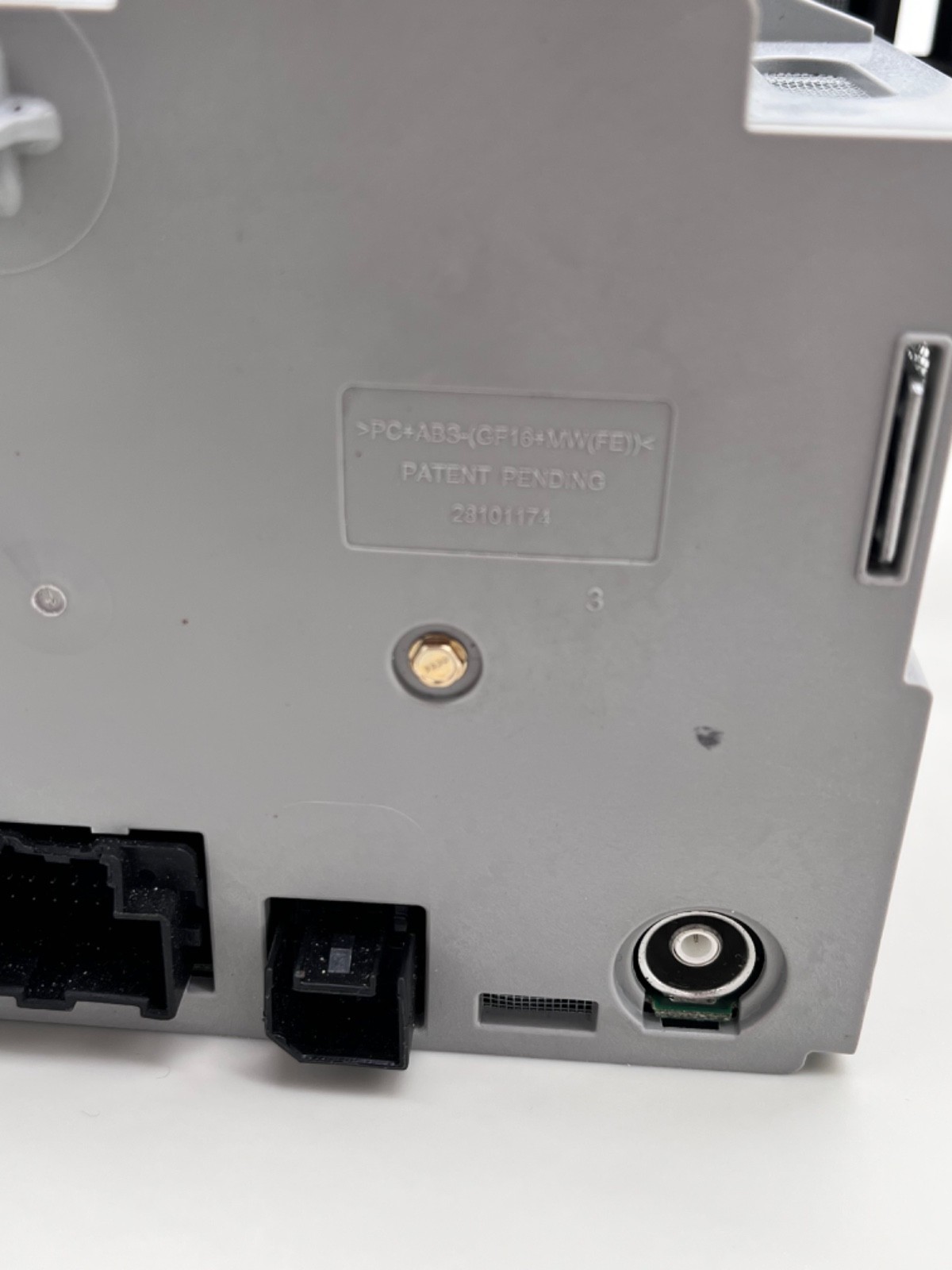 OEM 10-13 Chevrolet Chevy Silverado 20918430 28246869 Radio CD AUX Player