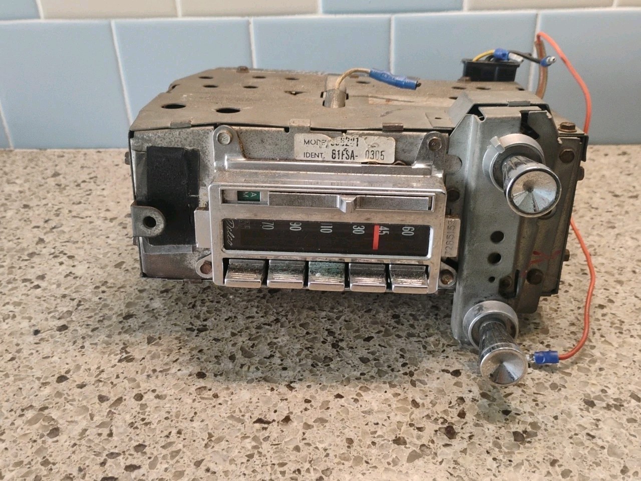 UNTESTED 1960s CHEVY CORVETTE AM FM RADIO + KNOBS OEM GM ORIGINAL NICE!