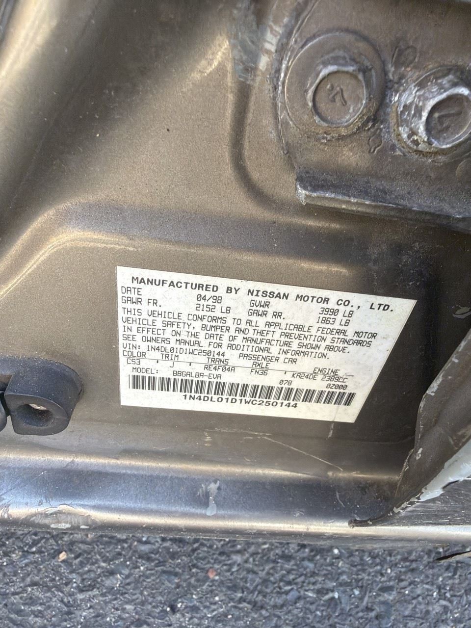 1998-1999 Nissan Altima Radio Receiver OEM 1579663