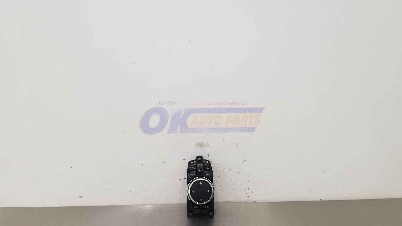 15 BMW M6 F06 RADIO AUDIO CONTROL PANEL 65829350731