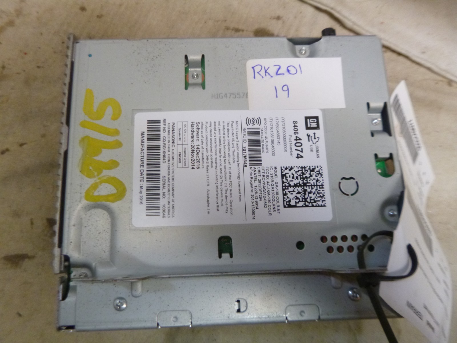 2017 17 GMC Terrain Radio Receiver Mechanism w/ Vin Tag 84064074 RKZ01