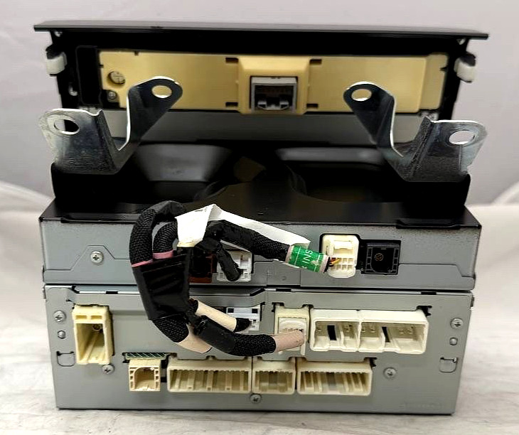 2012-2015 TOYOTA TACOMA PLAYER Radio & Display Receiver Receiver 86140-04130