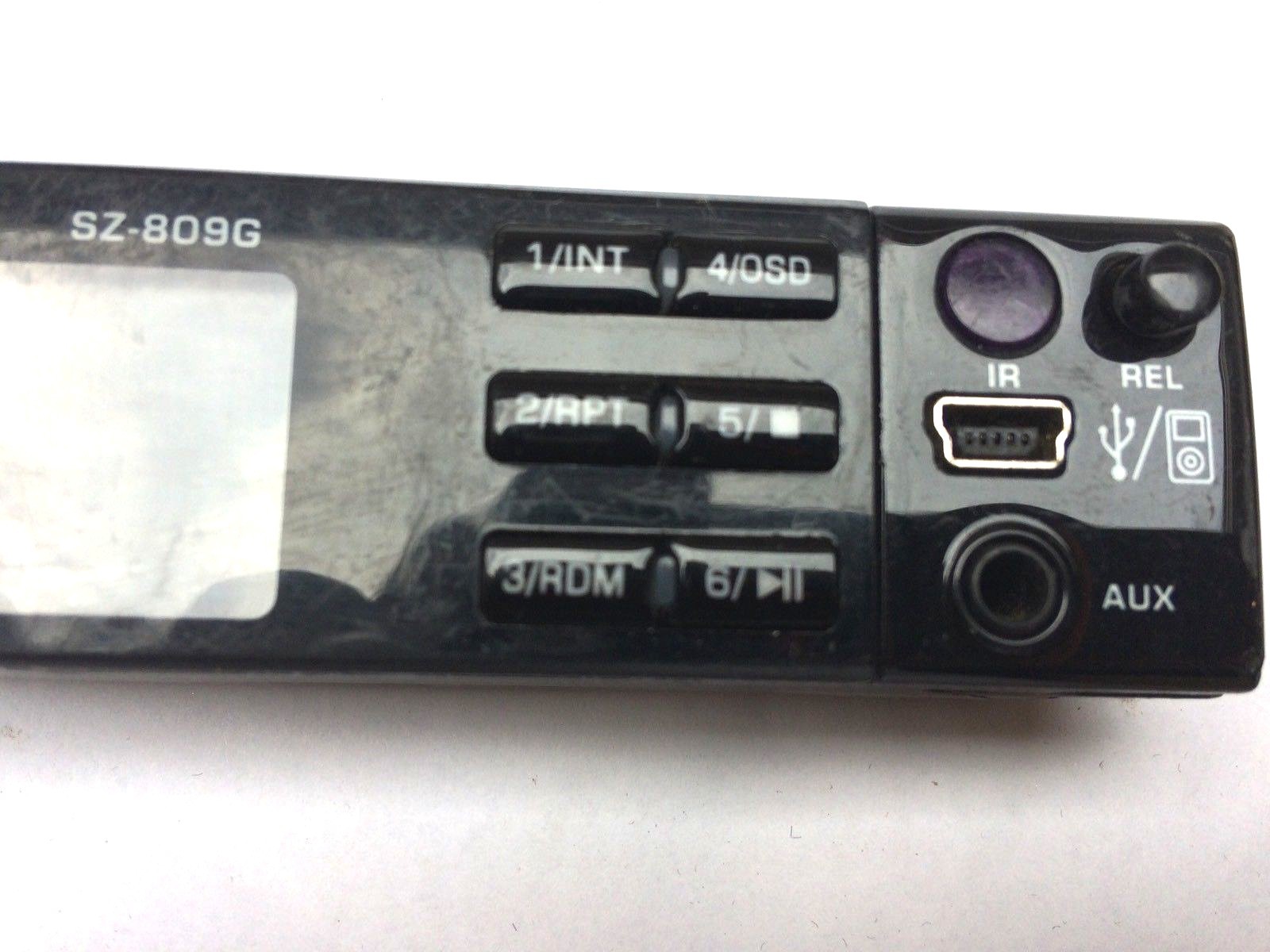 SZ-809G DVD/CD/MP3/MP4 BLUETOOTH CAR STEREO FRONT FACE WITH CASE