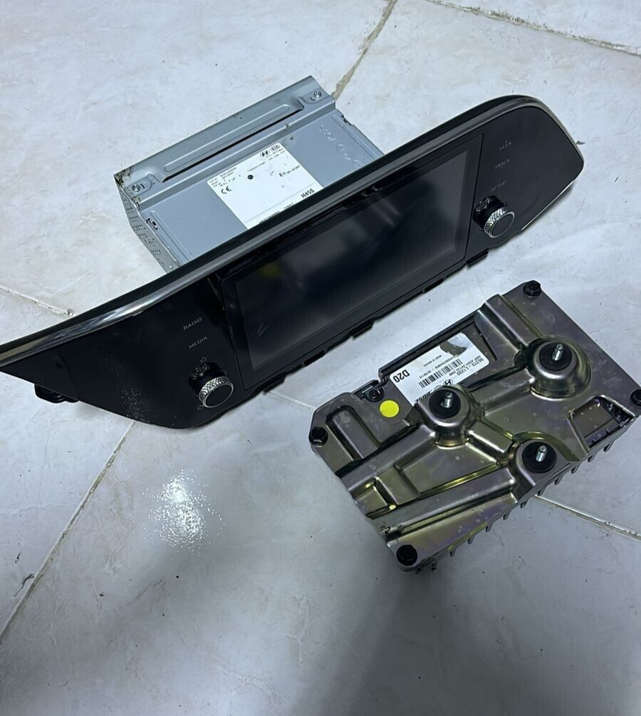 Hyundai Sonata 2022 2023 OEM Radio navigation touch screen amplifier BOSE