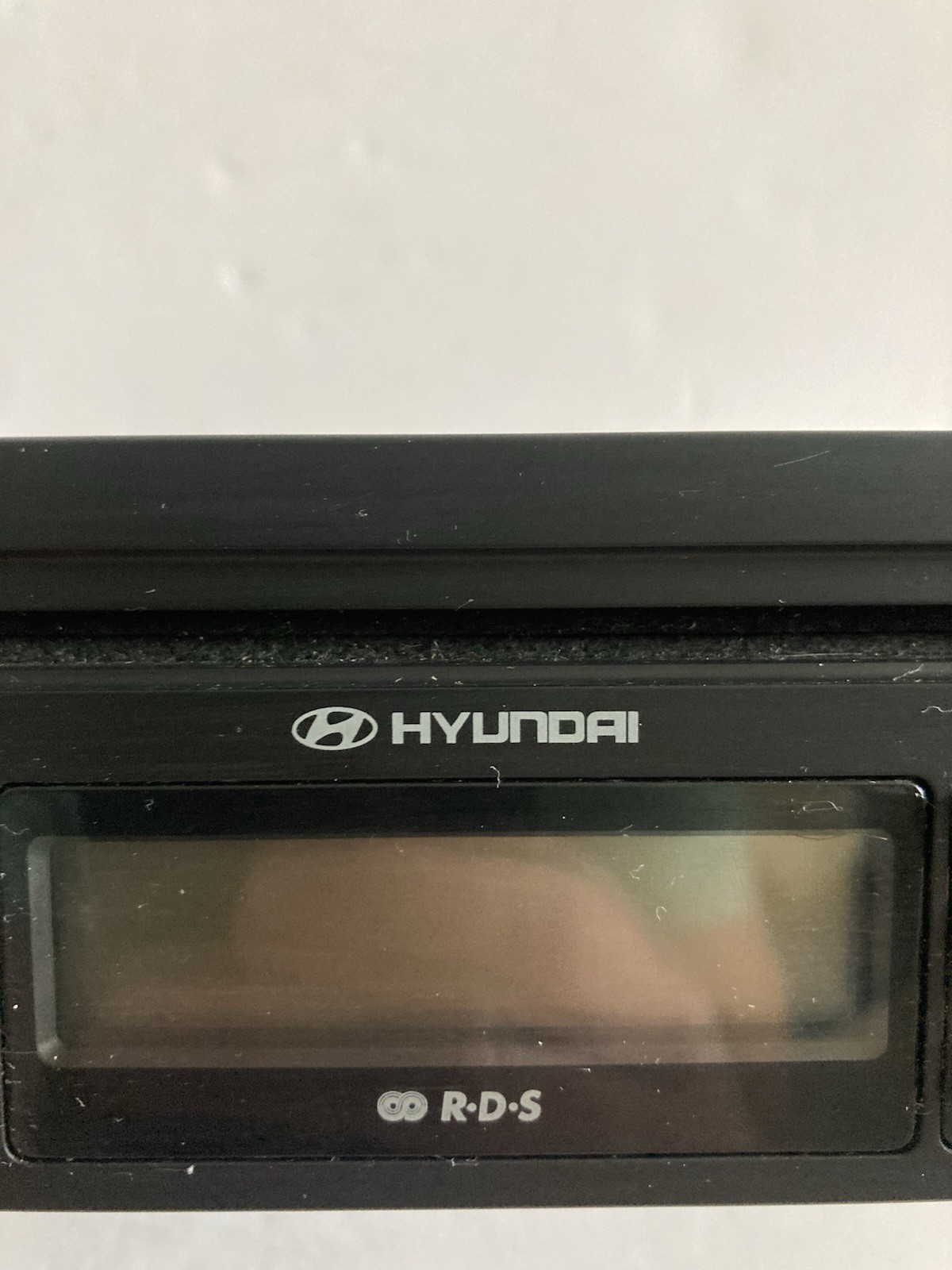 Hyundai Coupe Radio Stereo CD Player RDS VDO Genuine 79DC631/97