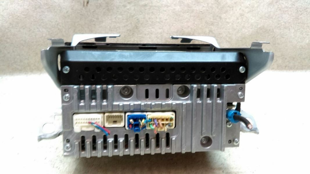 Stereo Radio AM FM CD 86120AA160 Fits 05-06 TOYOTA CAMRY PC47-179866