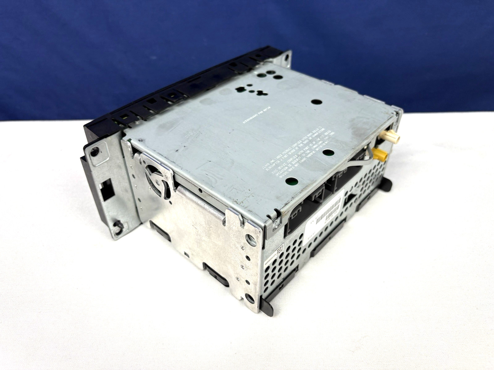 2007-2014 Dodge Chrysler Jeep Wrangler OEM Radio Stereo CD AUX AM FM P68021161AD