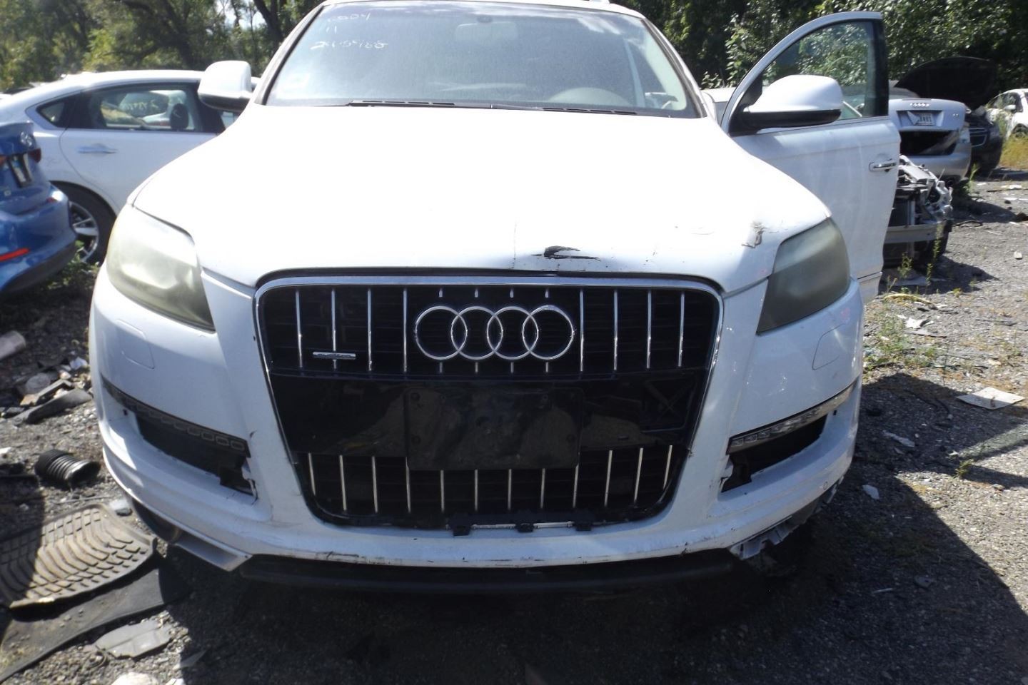 Audio Equipment Radio Control Panel Console Mounted Fits 10-11 AUDI Q7 1670289