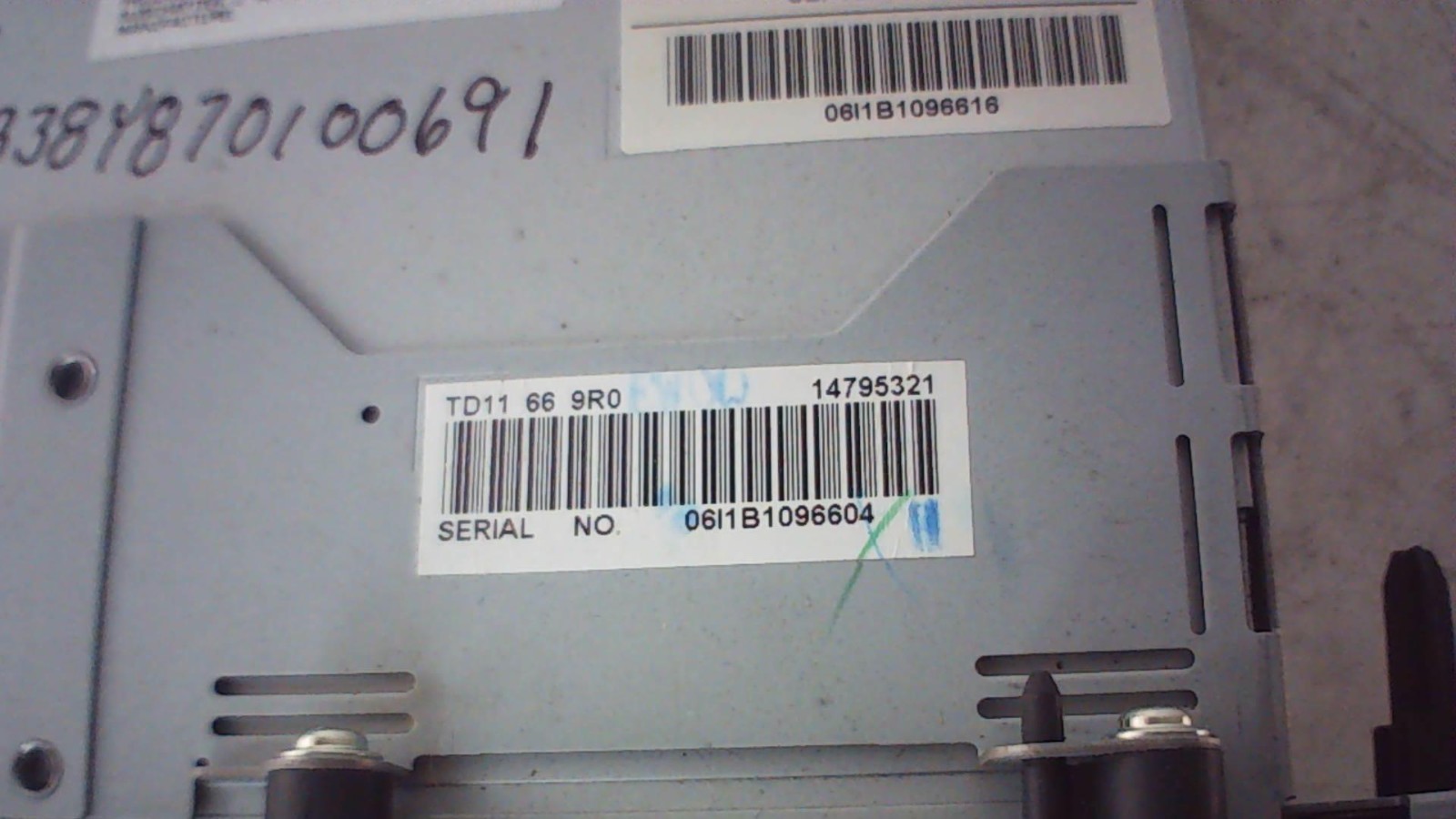 2007 Mazda CX9 CX-9 Radio 6-Disc CD Player AM/FM Receiver 14795321 OEM