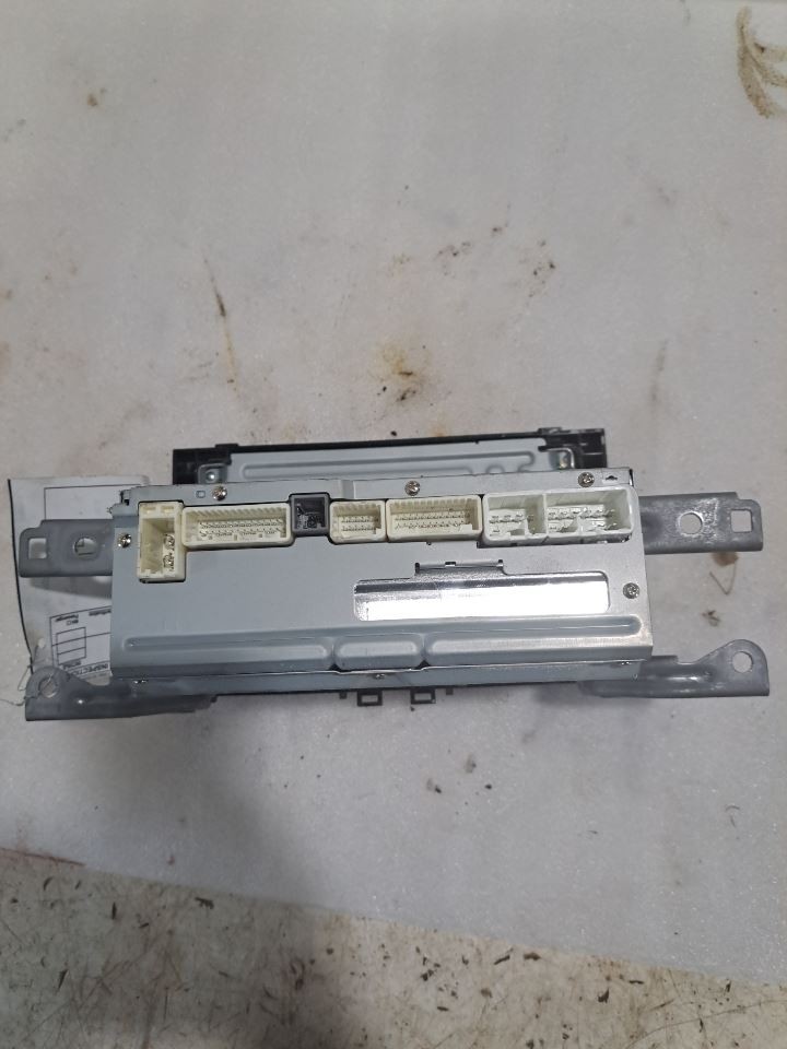 2018 Corolla Stereo Radio Display & Receiver,8614002520 Sku#4347568
