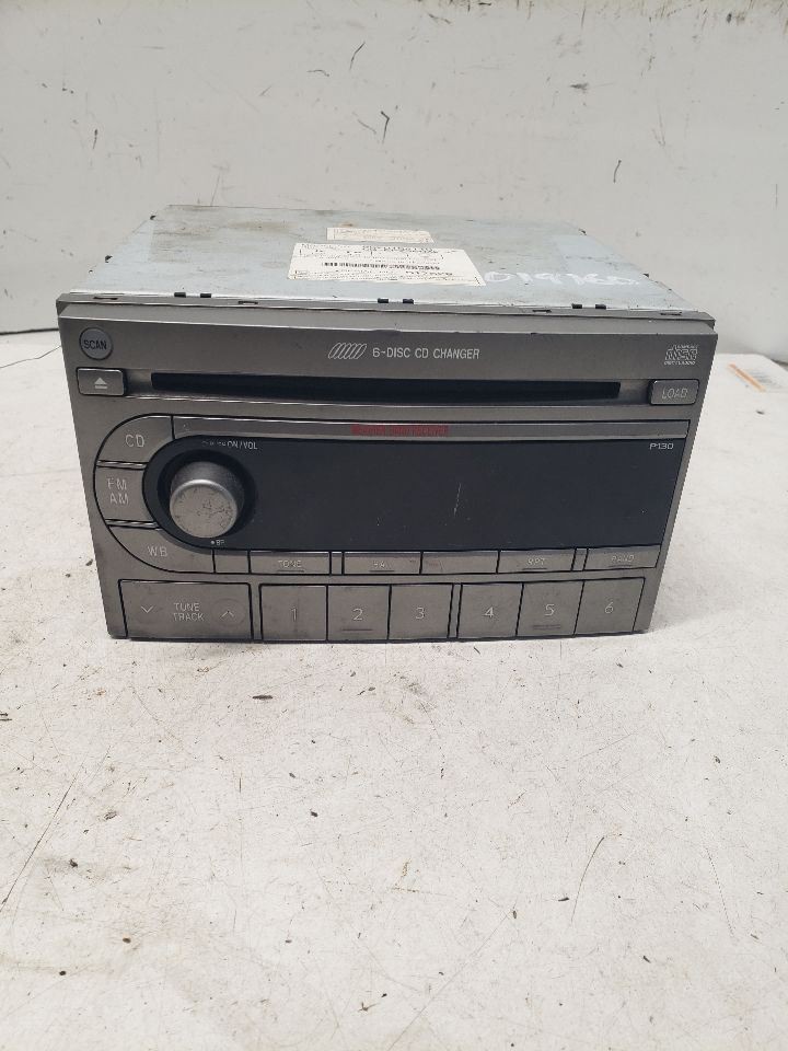 2004-2006 Subaru Forester Radio Receiver AM FM6 CD OEM 1471984