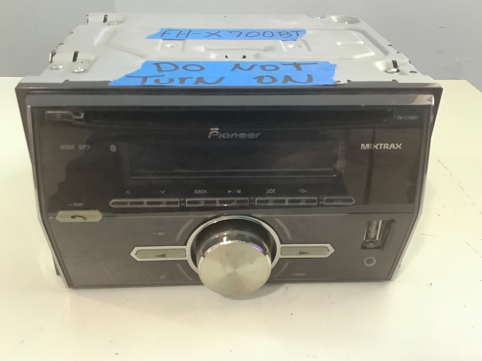 Pioneer FH-X700BT Bluetooth Car Stereo CD USB AUX Double DIN