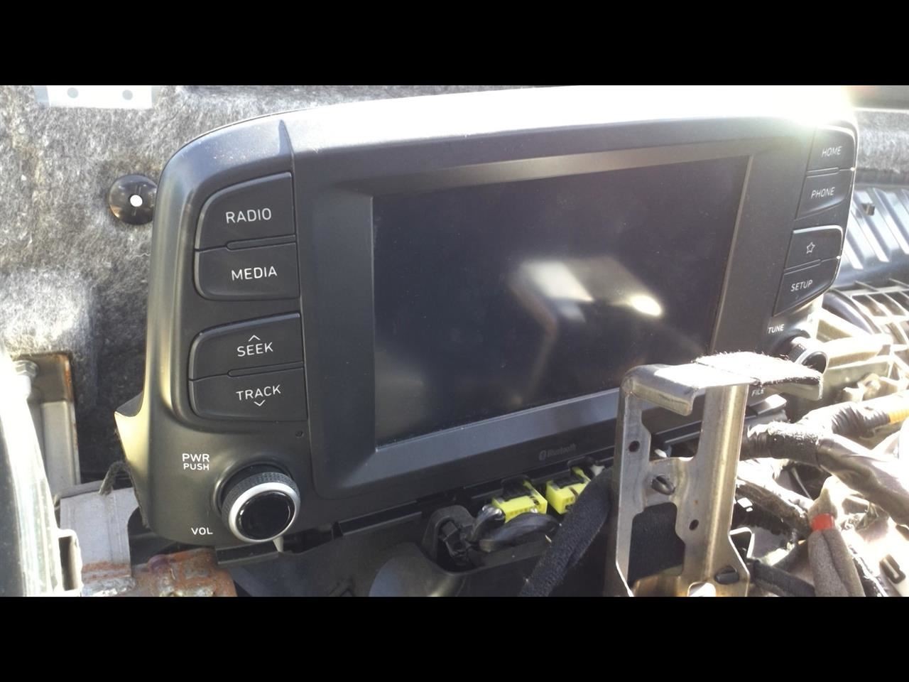 Audio Equipment Radio Display And Receiver US Market Fits 18-21 KONA 32689992