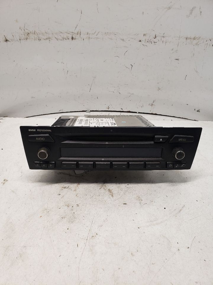 2007 BMW Radio Sedan Canada Market 323i Stereo Receiver OEM 1462194