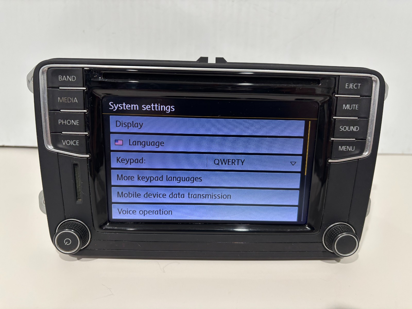 16-17 VW JETTA PASSAT CD RADIO INFORMATION DISPLAY TOUCH SCREEN # 5C0 035 200