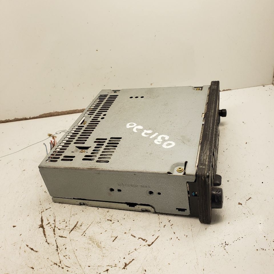 1999-2004 Honda Odyssey Radio LX AM FMcassette Stereo Receiver OEM 1323526