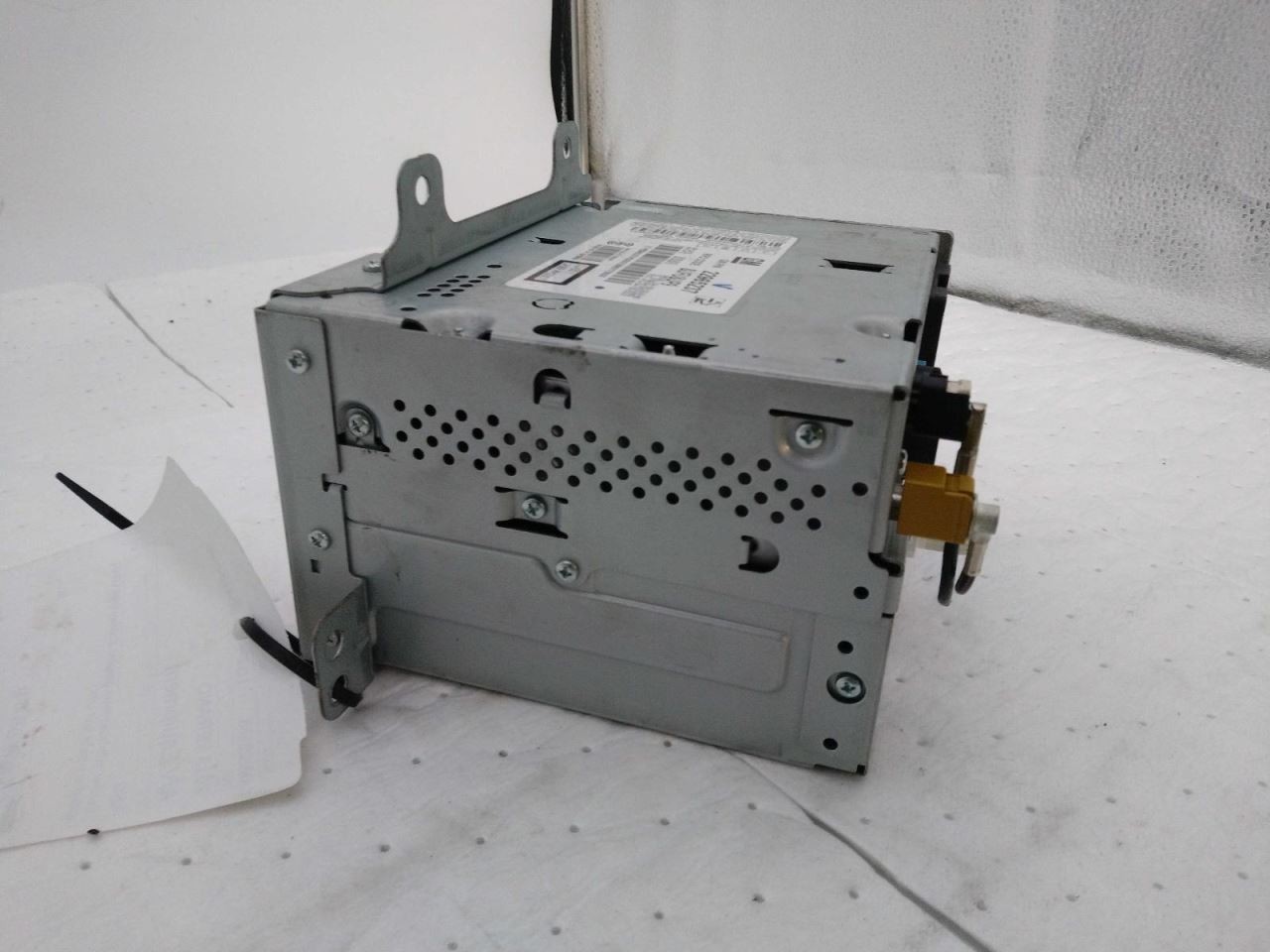 Audio Equipment Radio Receiver Opt Uew Fits 12-13 ORLANDO 675538