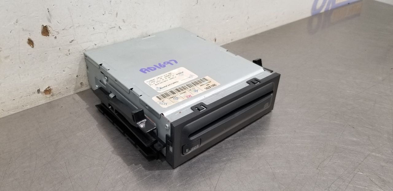 98 CHEVY SUBURBAN 2500 RADIO AUDIO SINGLE DISC PLAYER 16231055