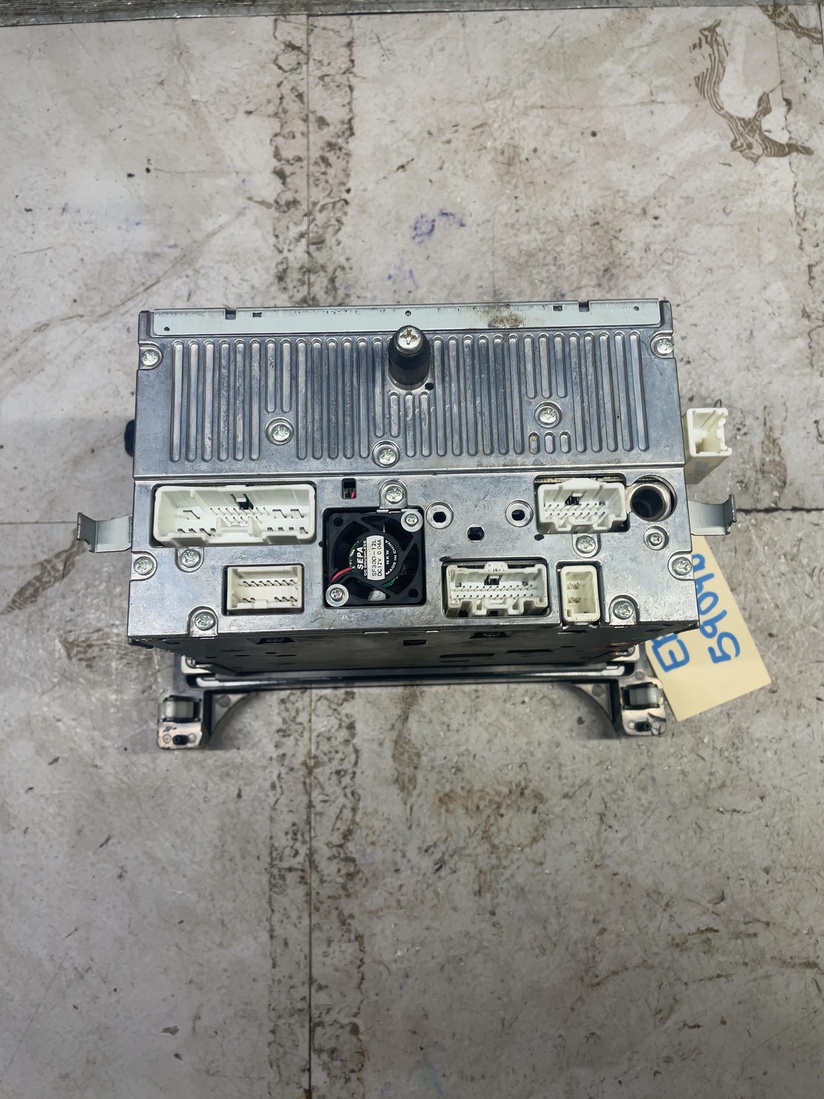 2007-2008 MAZDA CX7 Receiver, Navigation System AM-FM-CD 6 disc in dash OEM