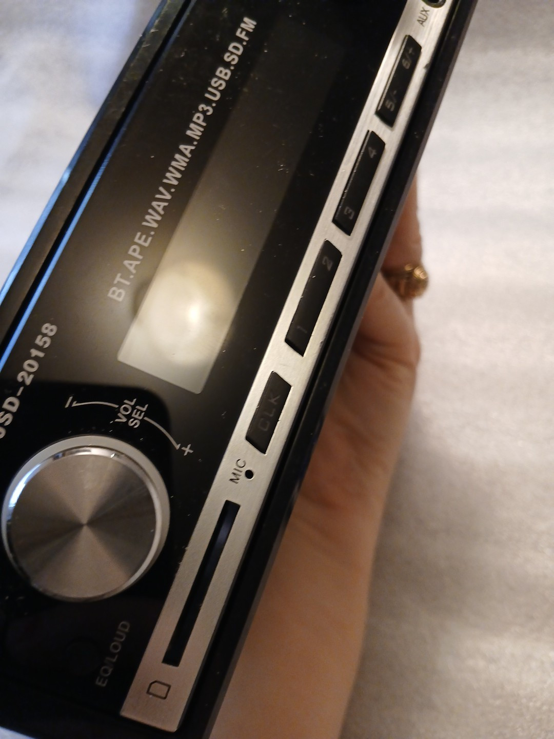 JSD-20158 Car BT APE WAV WMA MP3 USB SD FM Radio Bluetooth Player w/ USB/SD Port