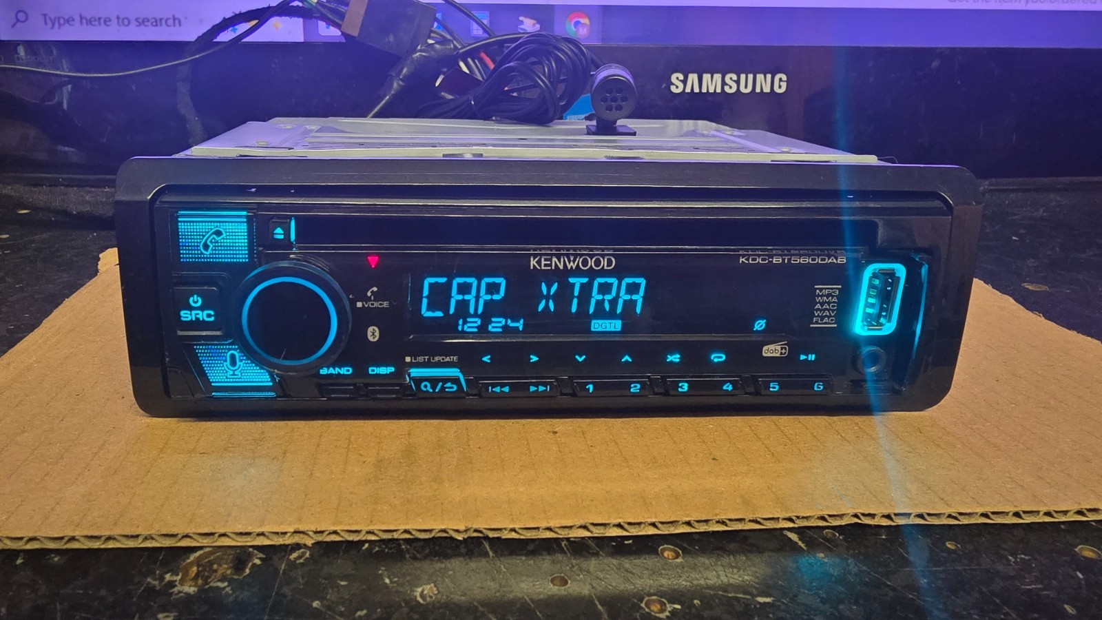 KENWOOD KDC-BT560DAB DAB+ BLUETOOTH CD FACE OFF USB AUX STEREO,IPHONE & ANDROID