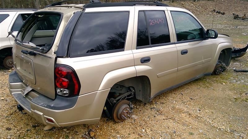 Audio Equipment Radio Am-fm-stereo-single CD Opt UB0 Fits 05-09 ENVOY 446893