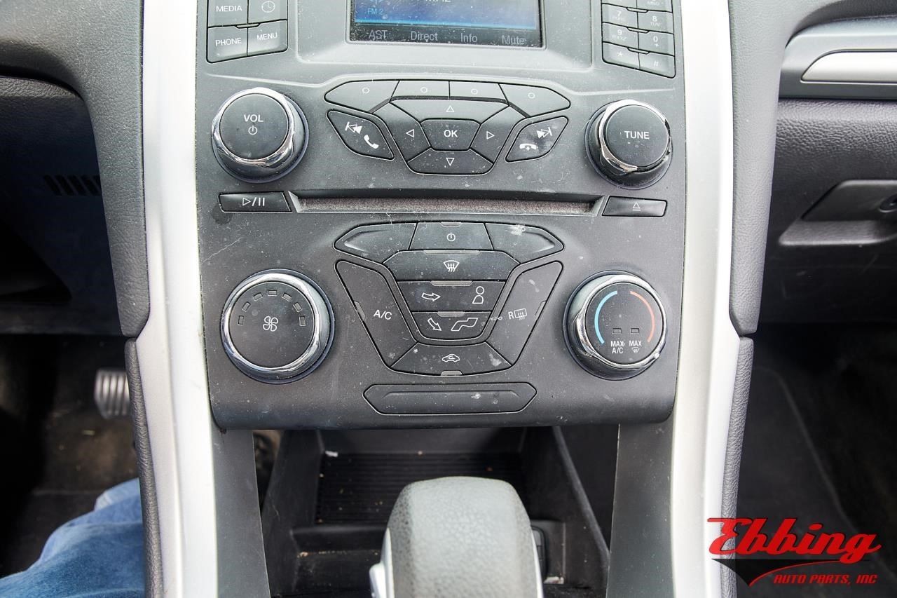 Radio Control Panel Assembly ID: GS7T-18E243-DC Fits 2016 Ford Fusion 701180