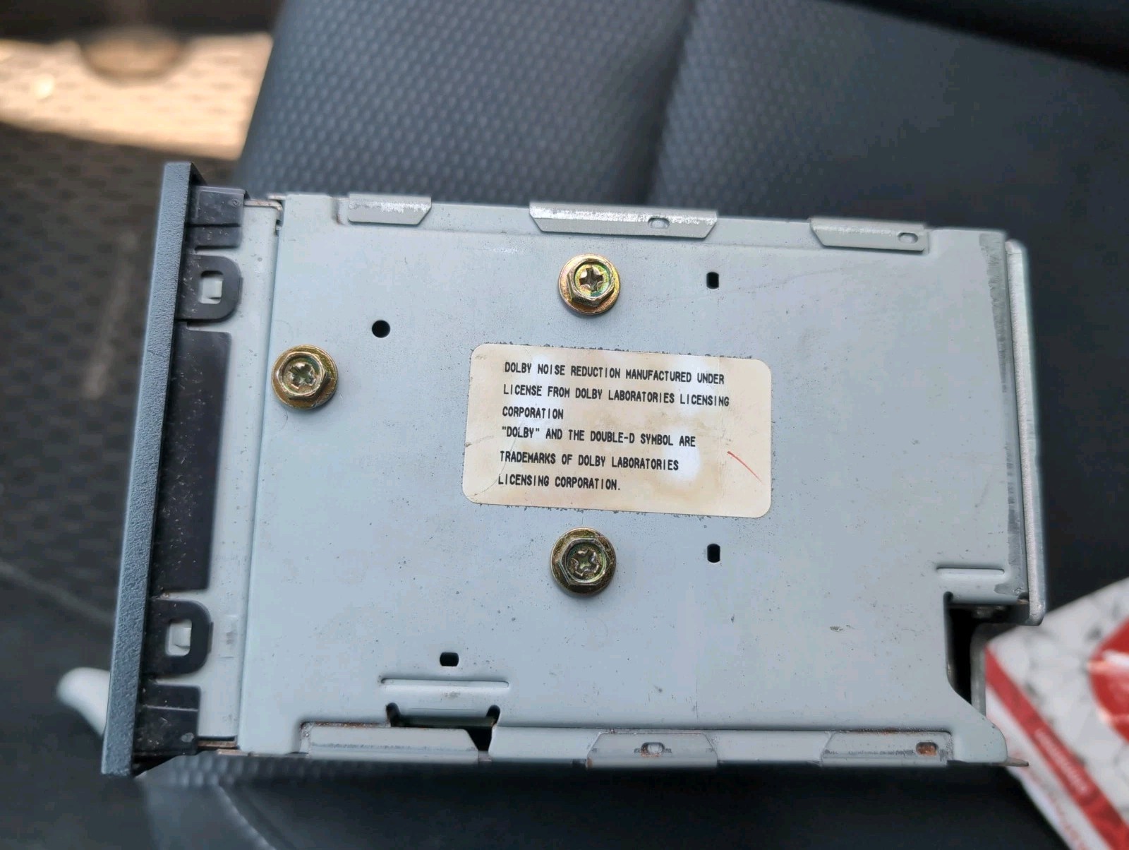 OEM 1998-1999 Prizm/Metro AM FM Car Radio Stereo Tape 86120-01120