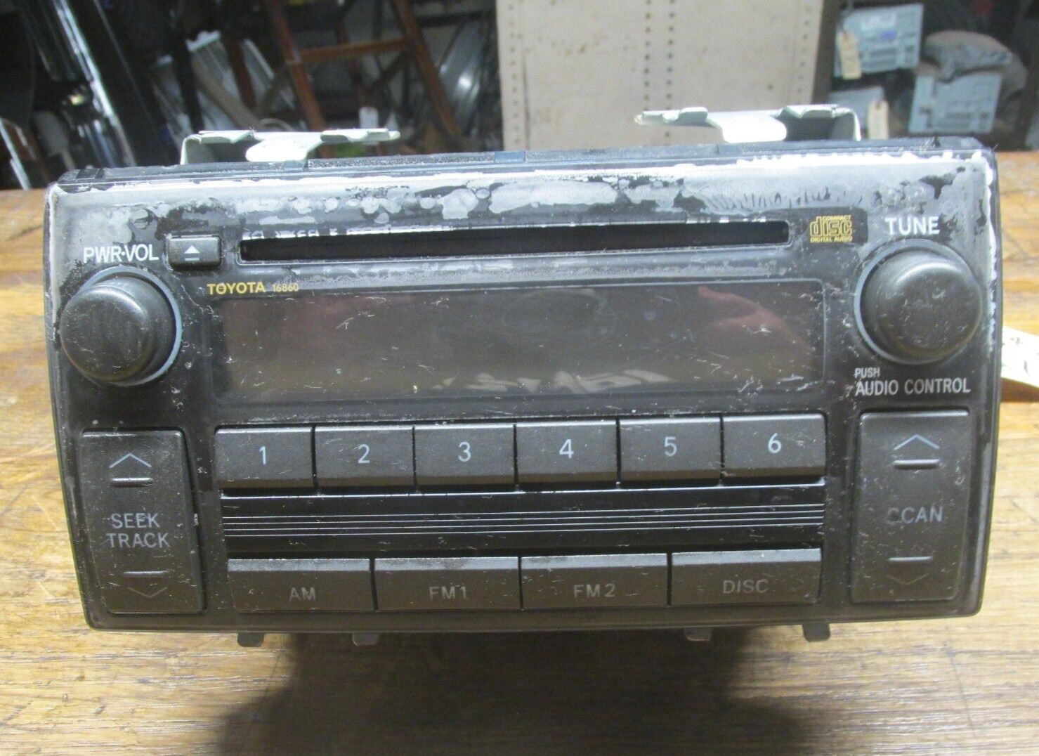 05-06 TOYOTA CAMRY RADIO AM-FM STEREO CD PLAYER RECEIVER W/O NAVIGATION ID 16860