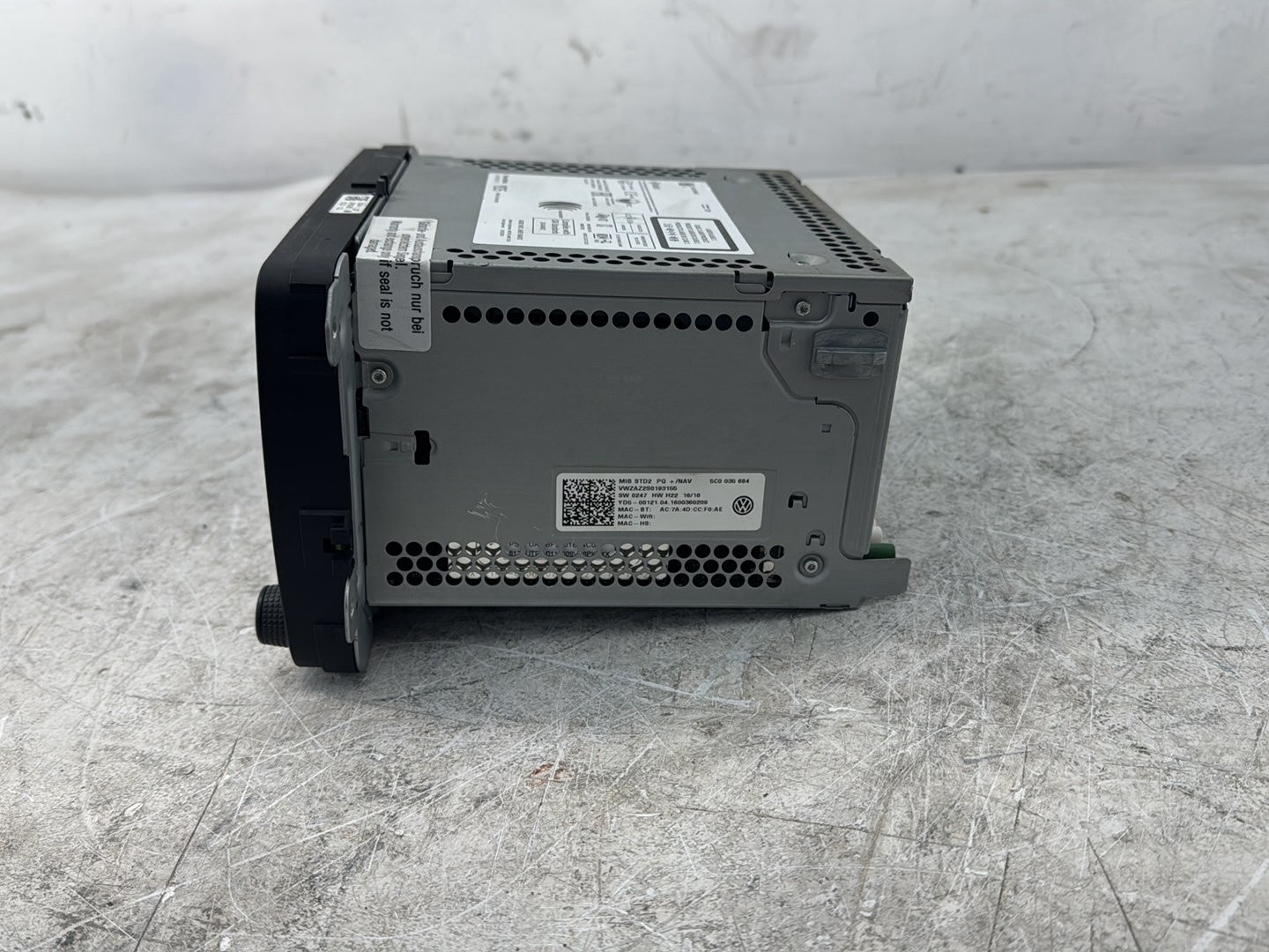 2016 Volkswagen Jetta Radio Player Receiver W/ Display Screen OEM