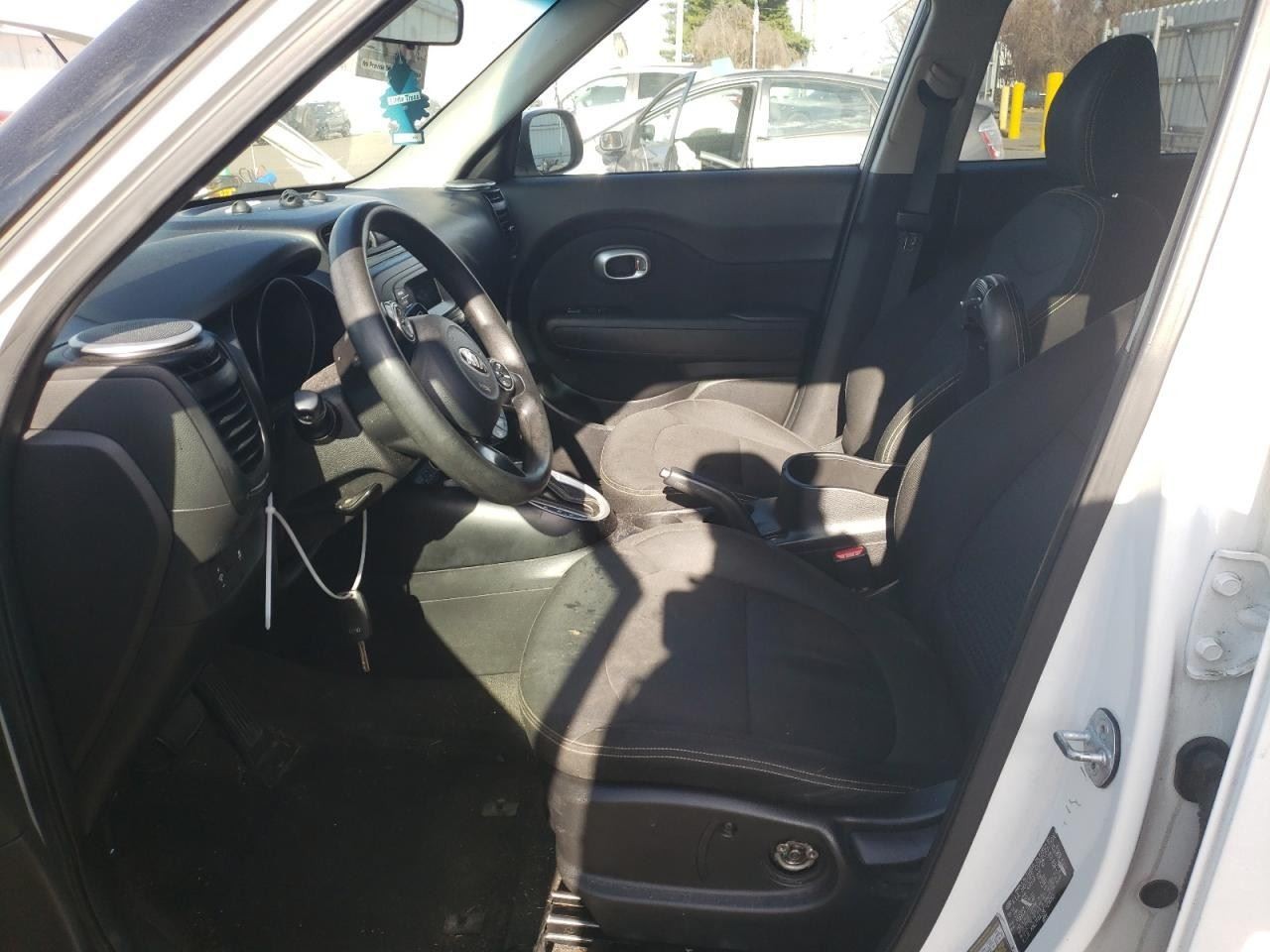 2014-2016 Kia Soul Radio Receiver US Market Electric Model OEM 1465346