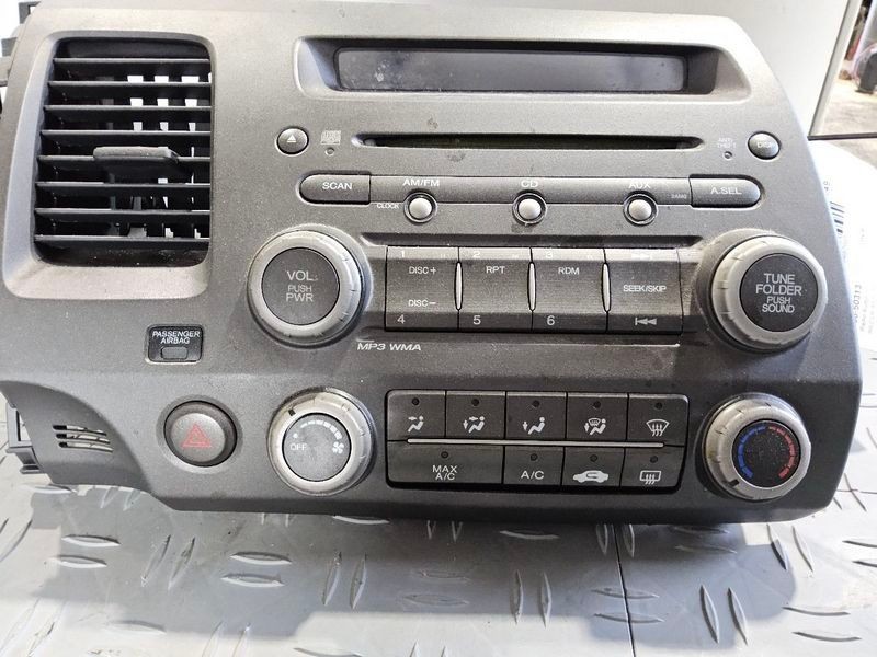 2006-2011 Honda Civic AM FM CD MP3 Radio Receiver Assembly OEM