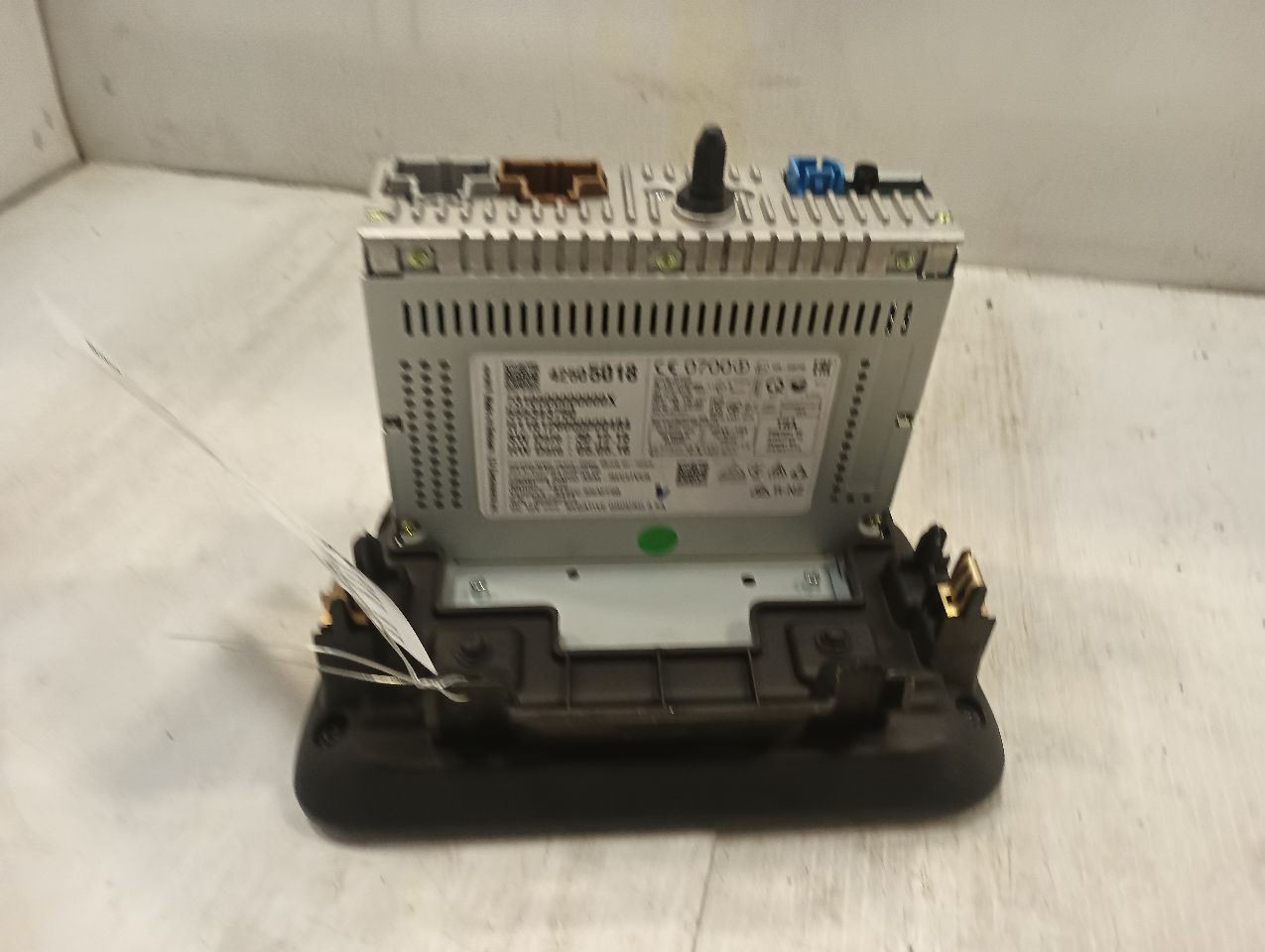 GM 42505018 Radio Receiver from 2016 Chevy Malibu 12202079