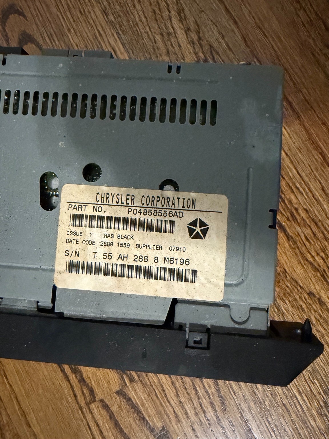 1984-2001 Dodge Dakota Chrysler Jeep Ram AM FM Cassette Radio PO4858556AD OEM