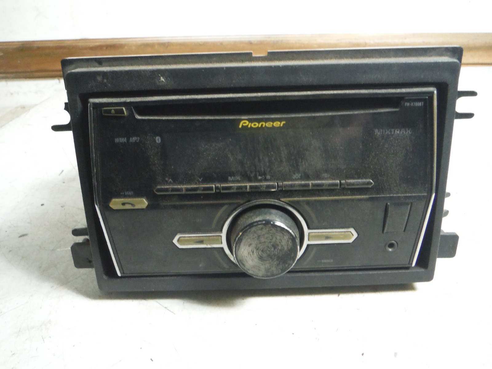 2005 Ford F-250 Super Duty Pioneer FH-X700BT Car Stereo Receiver OEM 2002-2007