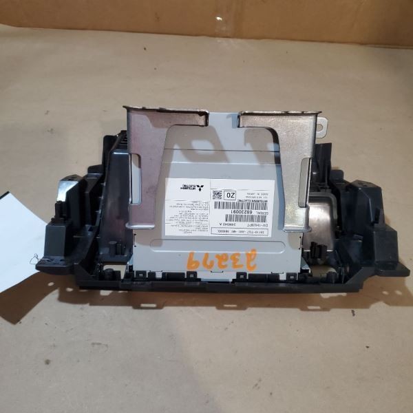 Info-GPS-TV Screen Player Dash Mounted Without Blu-ray Fits 16-20 PILOT 249996