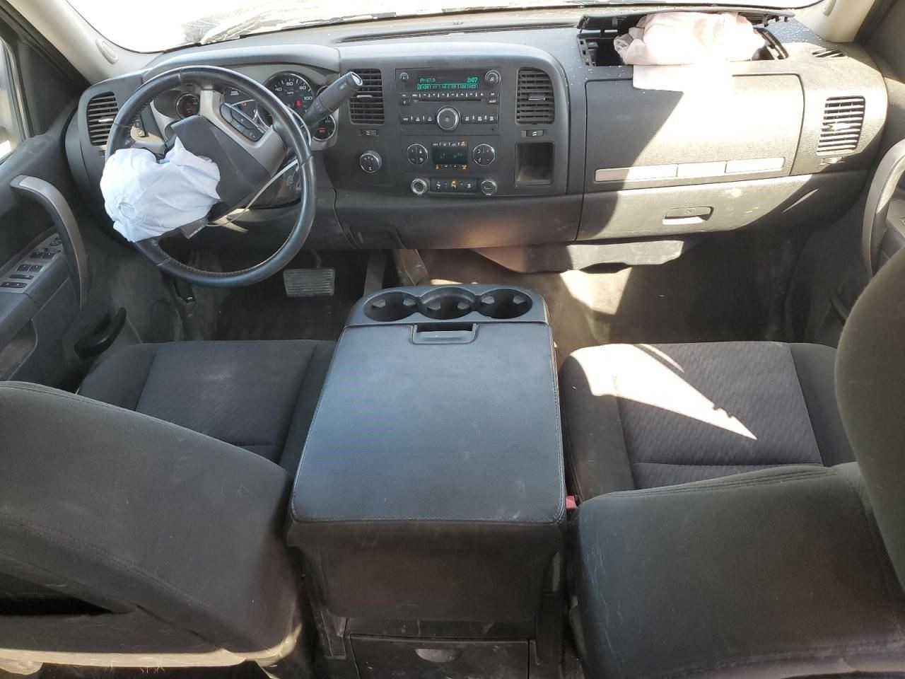 Audio Equipment Radio AM-FM-CD-MP3-USB Fits 11-21 EXPRESS 2500 VAN 2257799