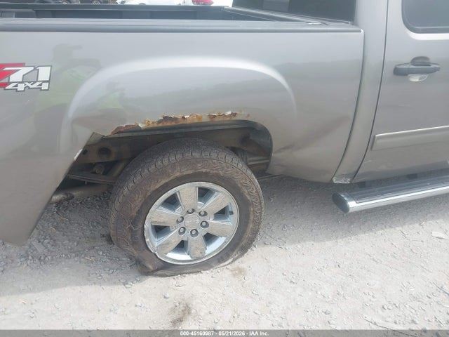Audio Equipment Radio AM-FM-CD-MP3-USB Fits 11-21 EXPRESS 2500 VAN 1354518