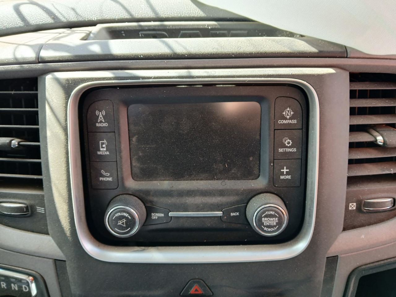 Audio Equipment Radio Classic Style Opt RA2 Fits 18-20 DODGE 1500 PICKUP 1375804