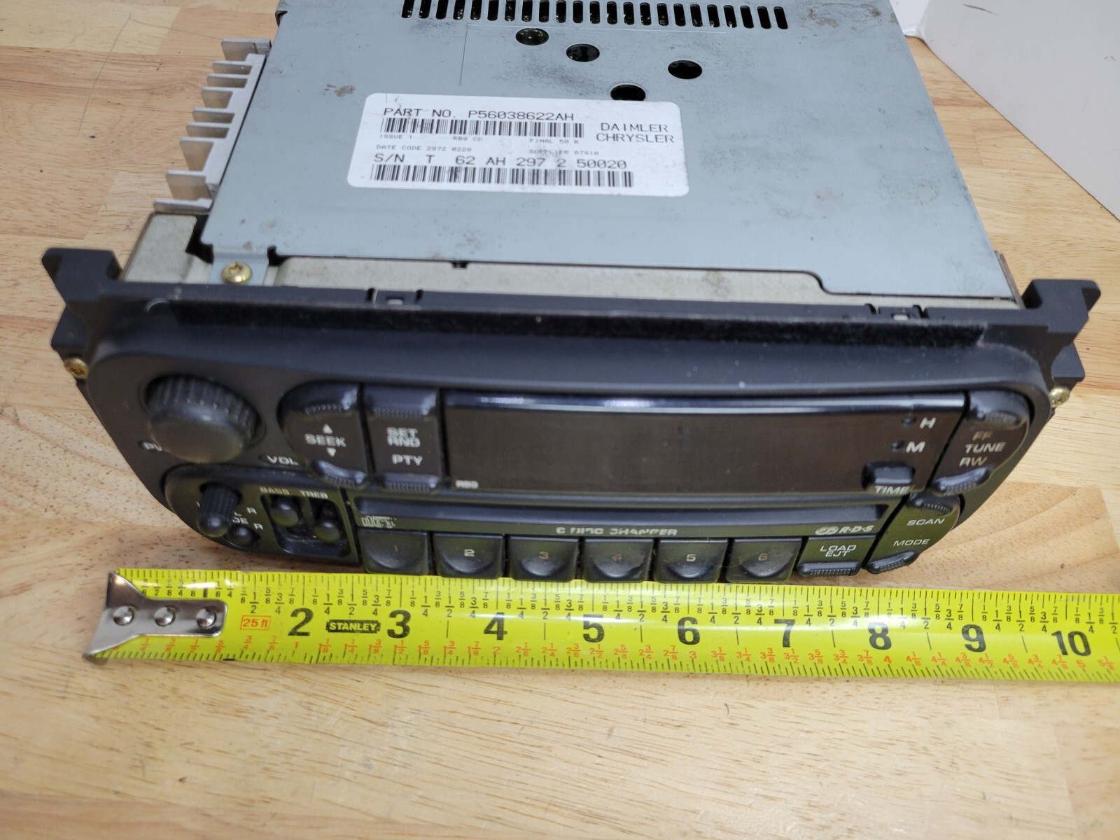 2002-2007 Jeep Chrysler Dodge OEM Radio P56038622AH 6 Disc Changer Untested