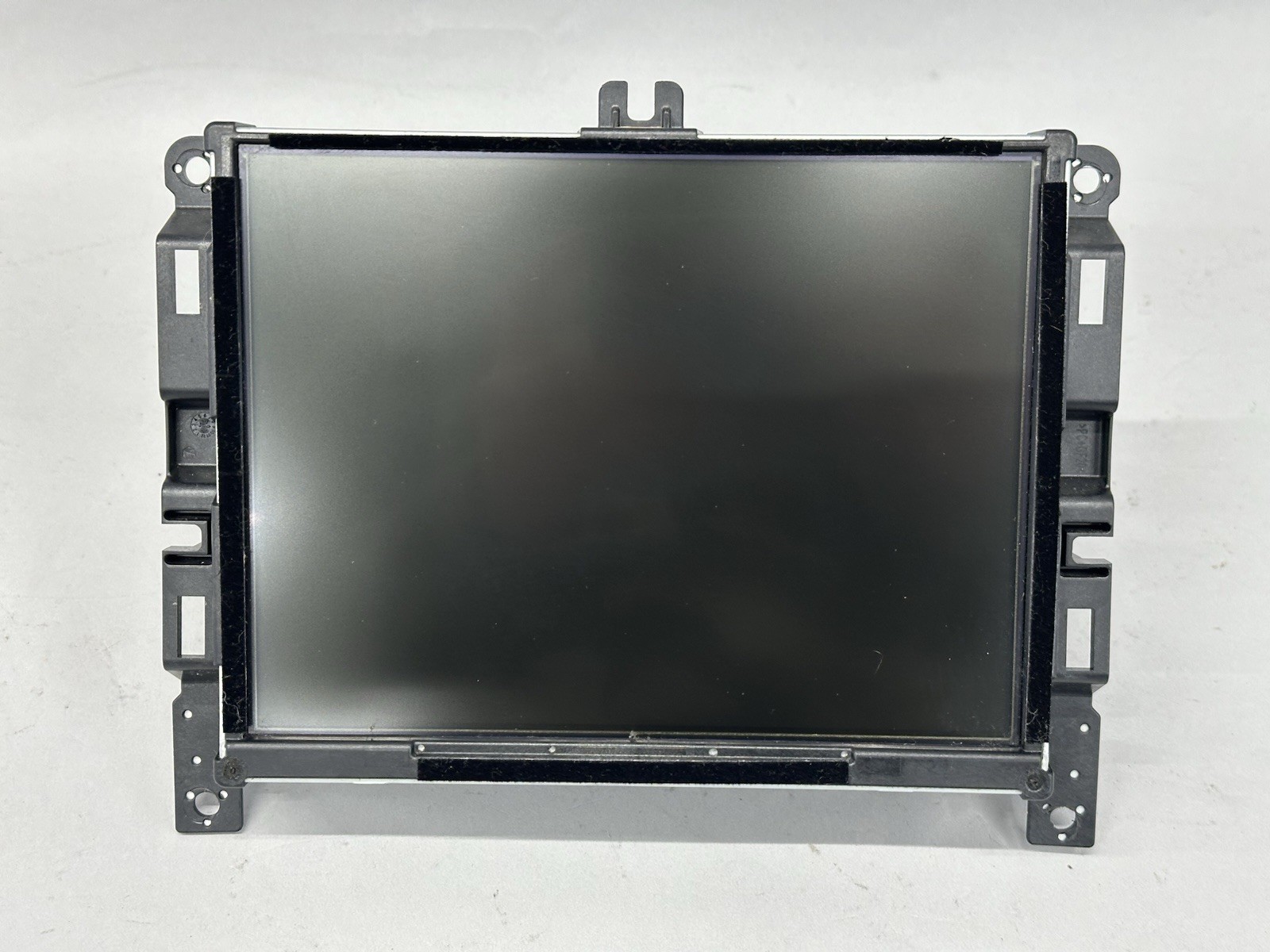 2015 Chrysler 200C 8.4” Harman Multi-Media Navigation Radio Receiver 68190260AE