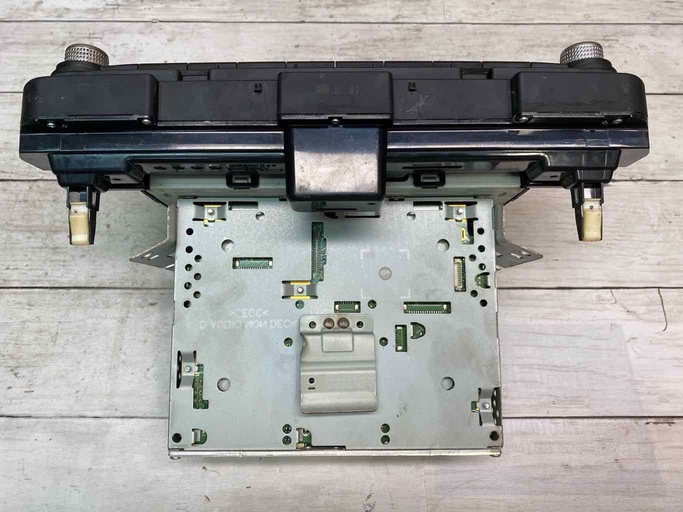 Hyundai Elantra radio am fm 19 20 display & receiver sed 7.0″ 96160F2UC0SSH OEM