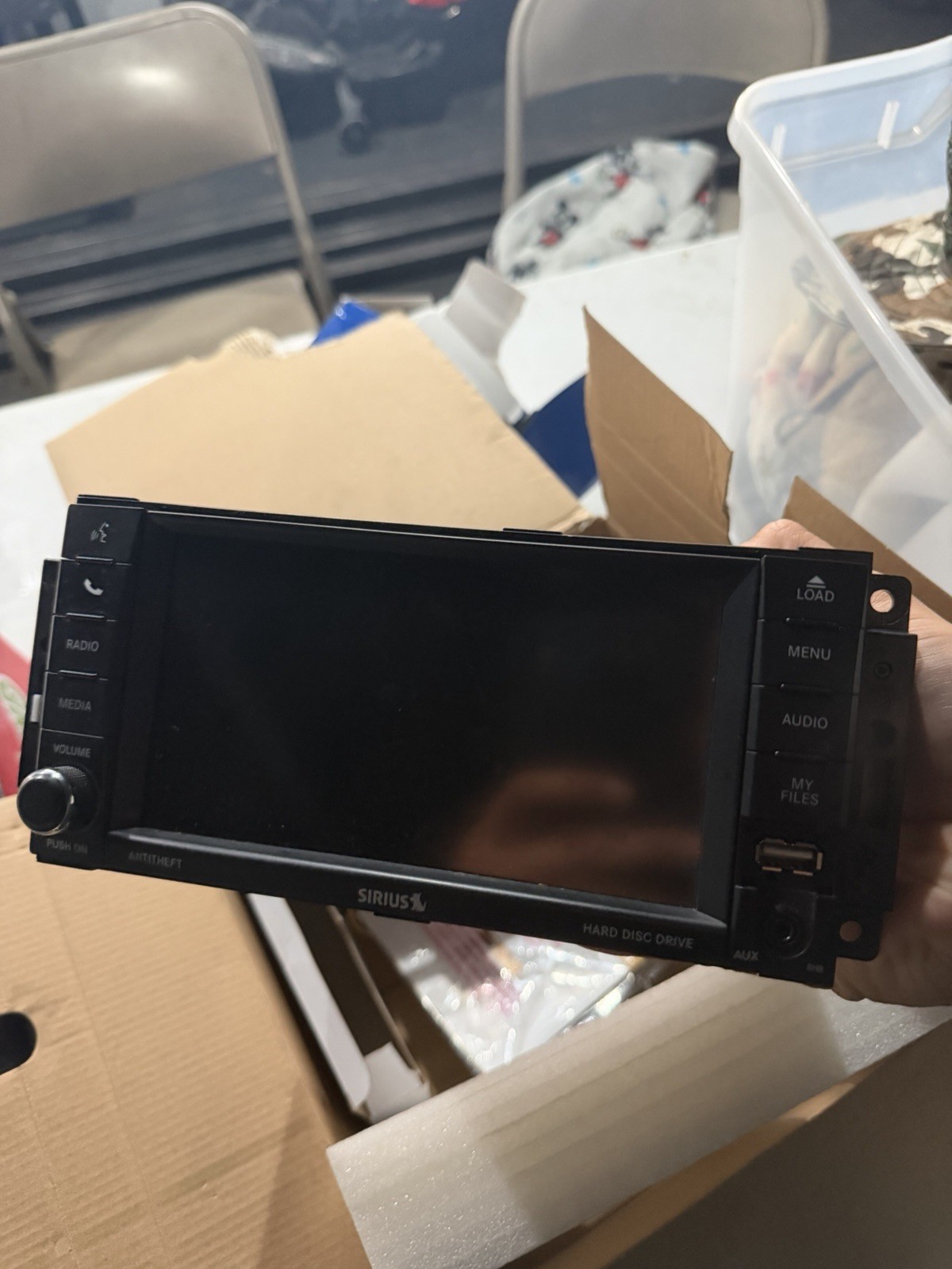 07-13 CHRYSLER JEEP DODGE TOUCH SCREEN DISPLAY RADIO SCREEN P05064758AB